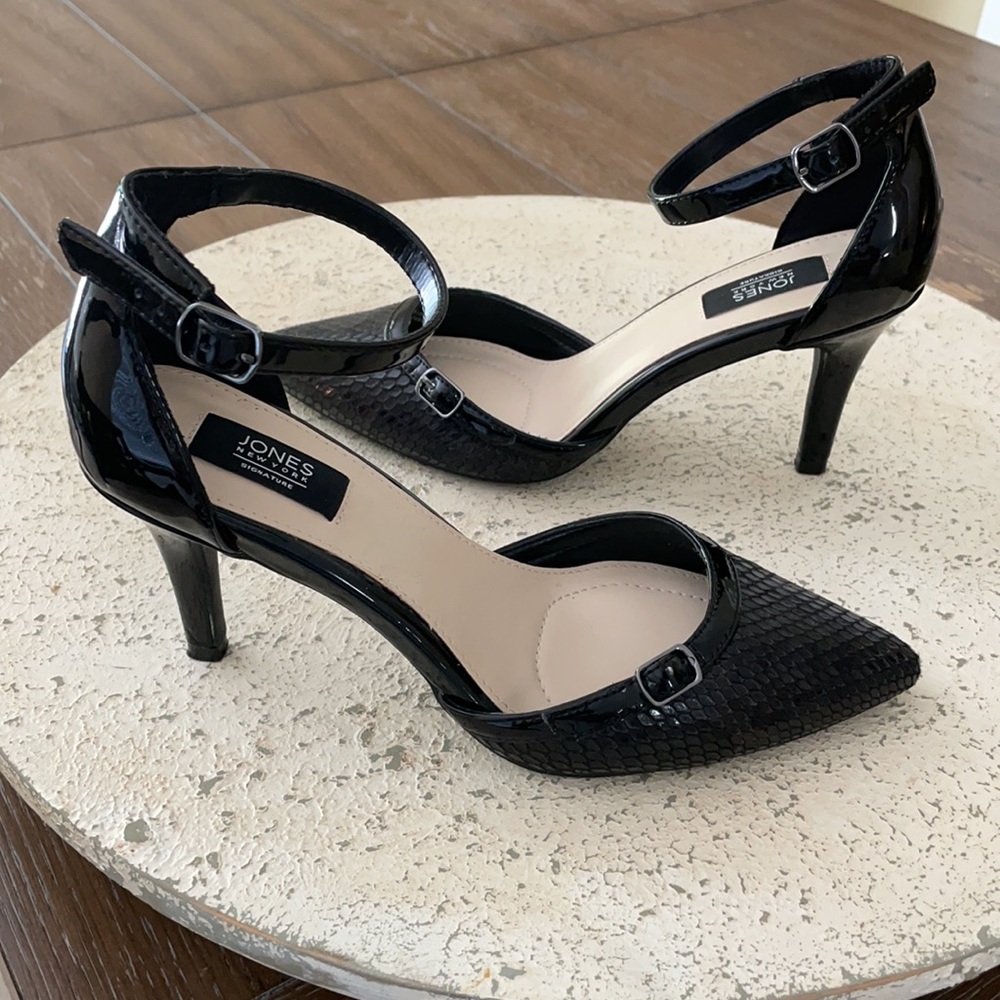 Jones New York Signature Deanna Black  Heels Buckle Ankle Strap Size 7